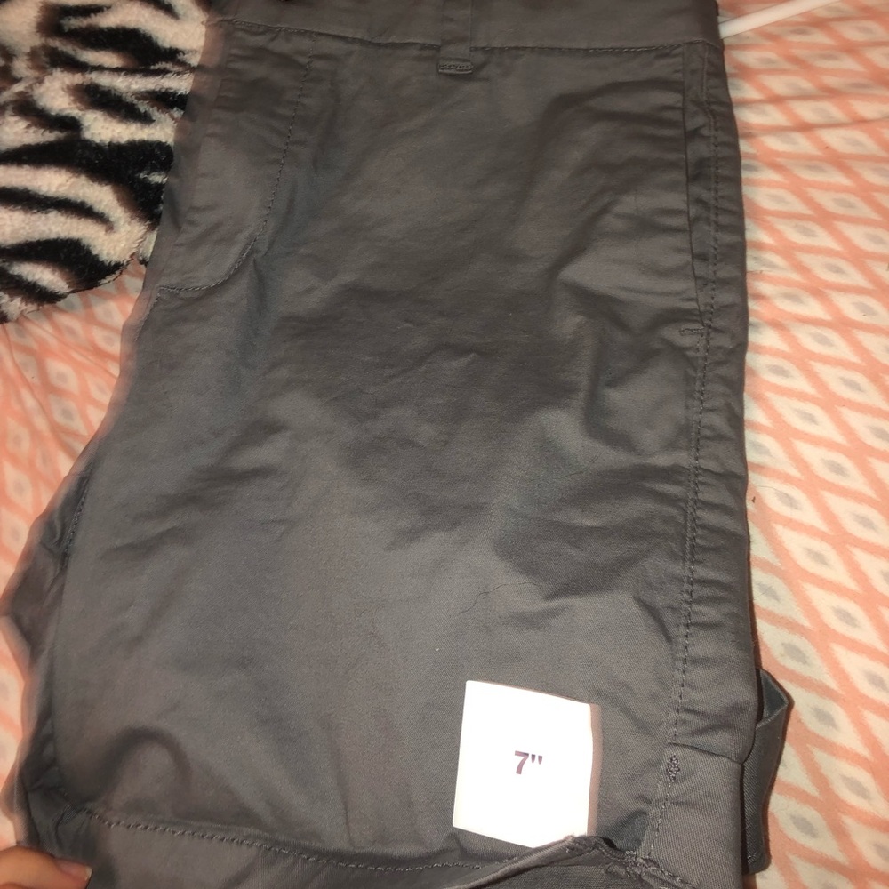 Old navy khaki shorts